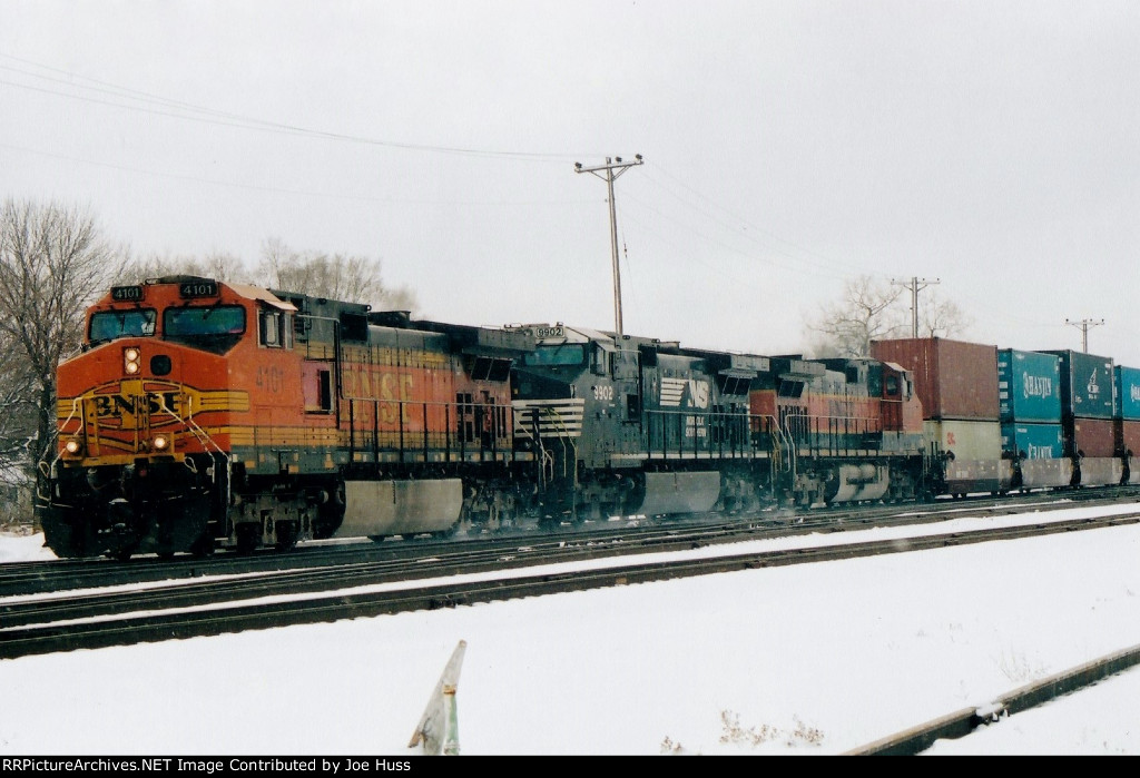 BNSF 4101 West